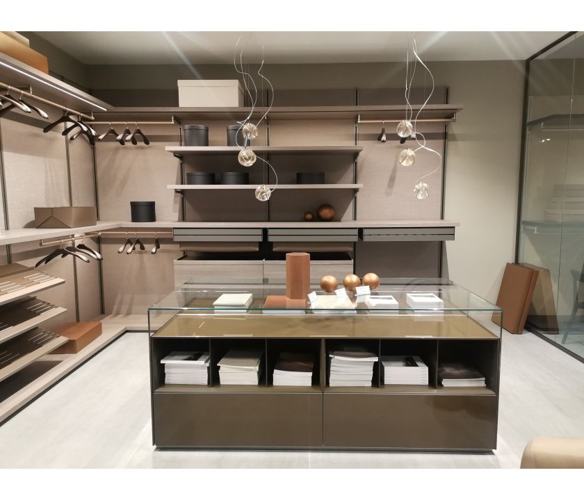 Гардеробная система Dress Bold, Перегородки Spazio Soho, Остров Altair