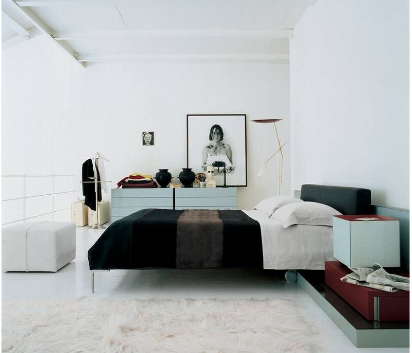 Кровать Charles