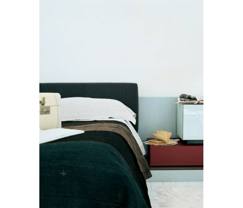 Кровать Charles