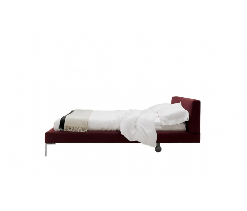 Кровать Charles