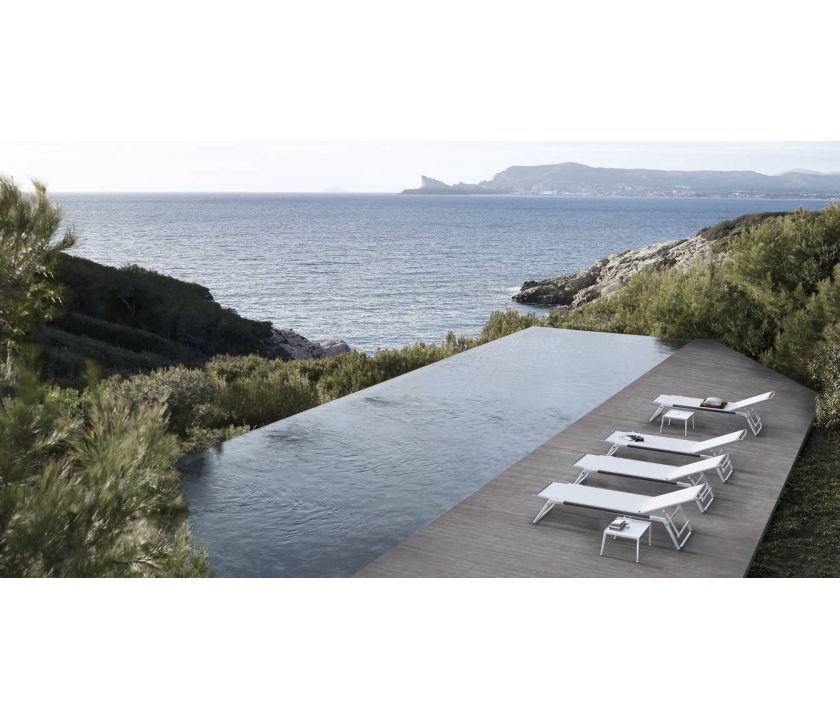 Шезлонг Mirto Outdoor