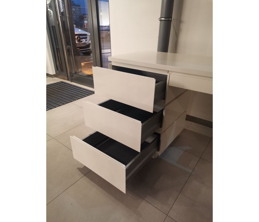 Intrlubke Комод Cube с рабочей зоной