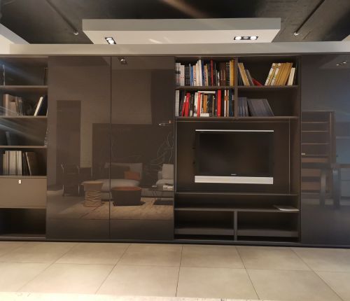 Библиотека Studimo c зоной TV Interluebke