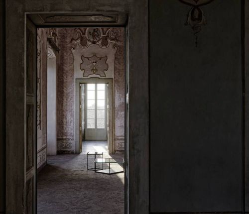 Столик Lemante